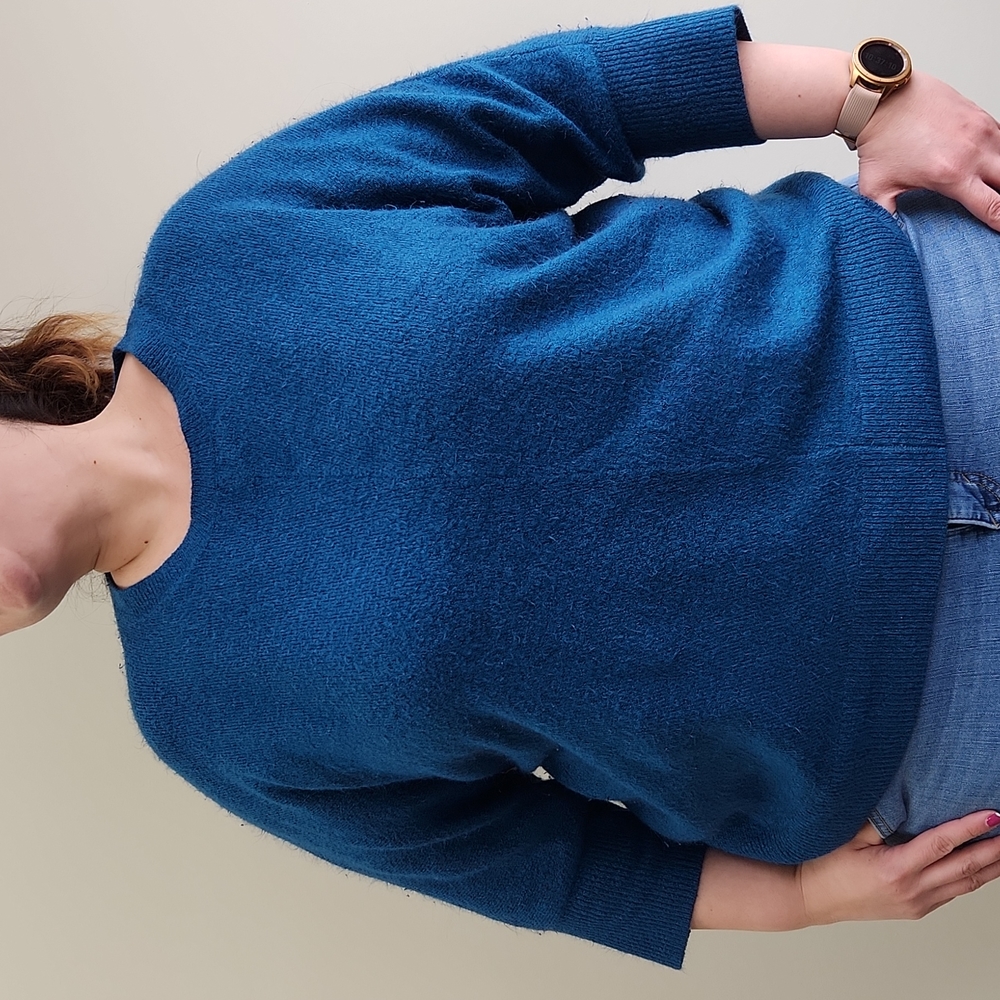 Womens 3/4 Sleeve Sweater